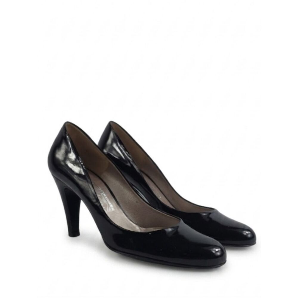 Salvatore Ferragamo‎ Black Patent Leather Women's Pump Size 8